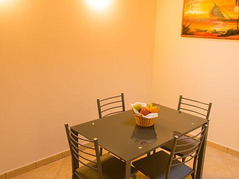 אפי Le Murette Apartments - Enjoy Holiday מראה חיצוני תמונה